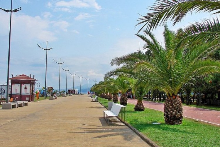 Seaside Boulevard