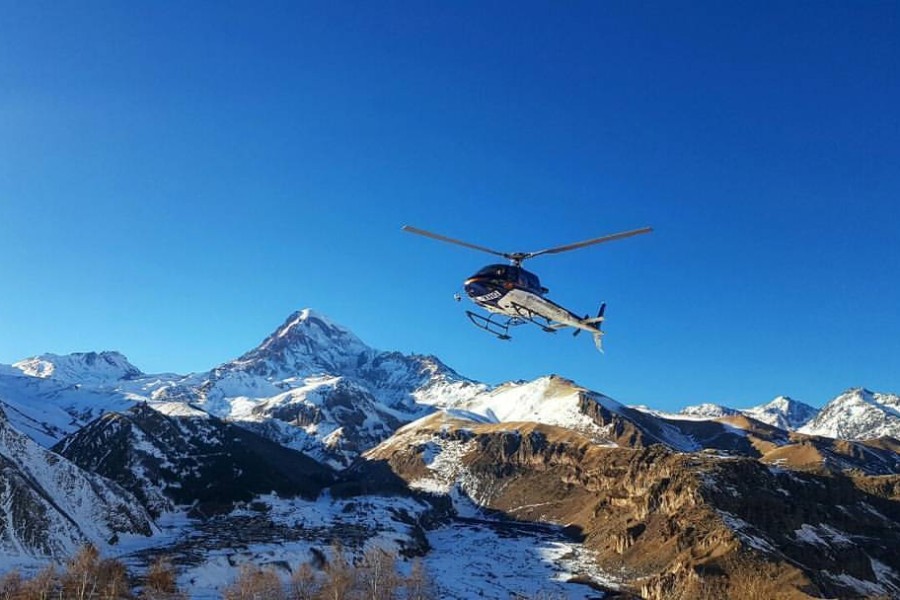 Helicopter round flight around Stepantsminda and Caucasus Mountains