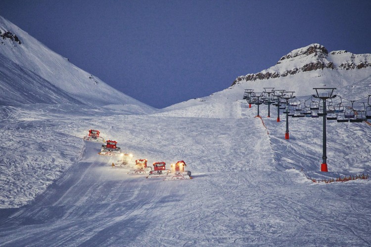 グダウリ スキー リゾートの冬ツアー 5 日間