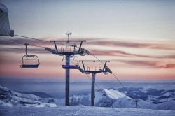 グダウリ スキー リゾートの冬ツアー 5 日間